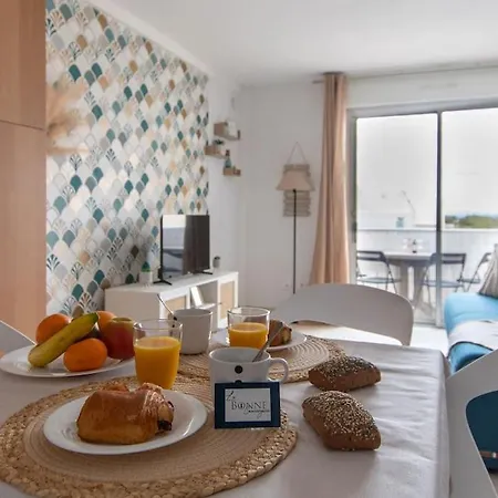 Pampa Terrasse Beau Volume Pied Dans L'eau *